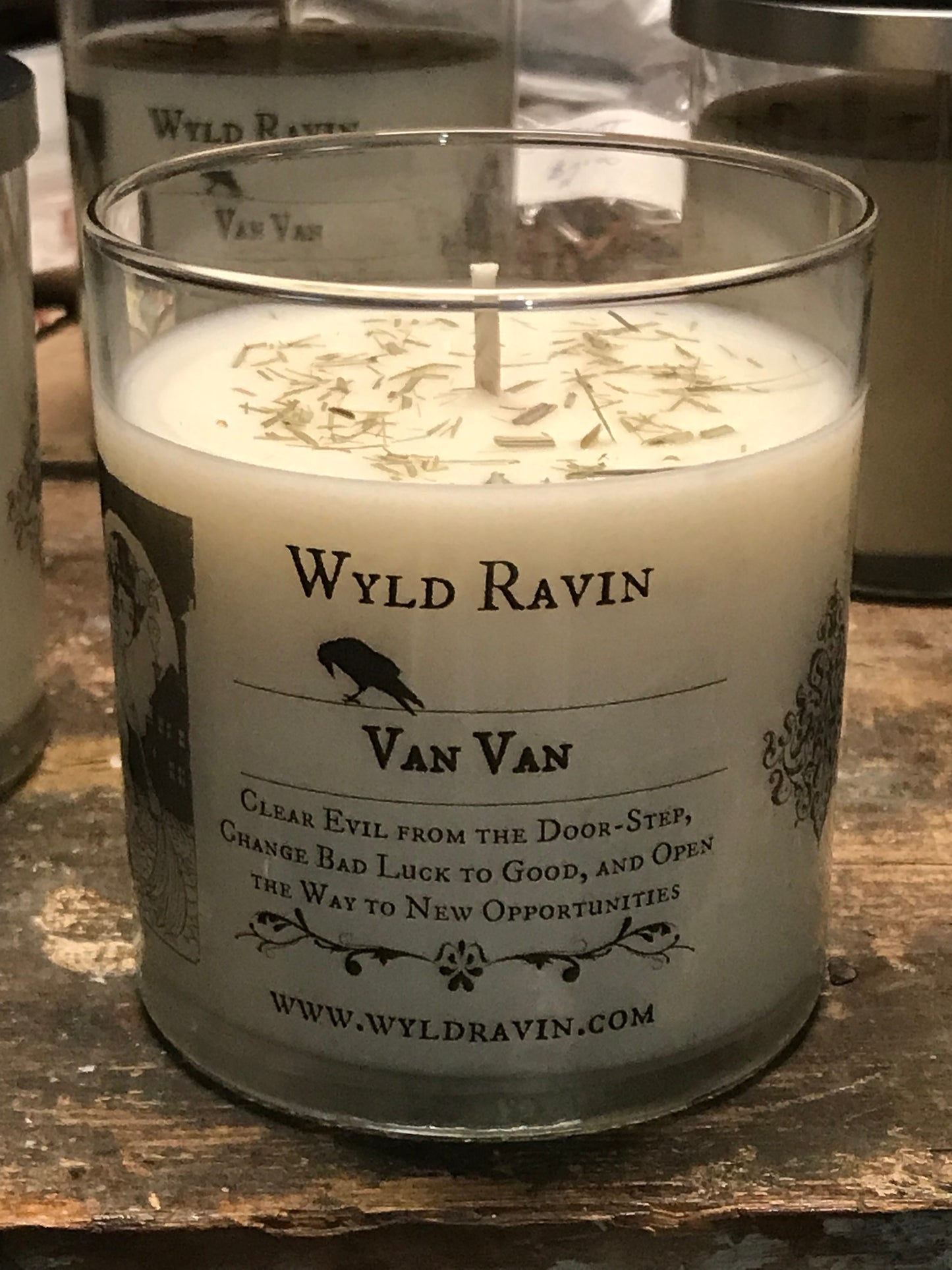 Van Van Candle